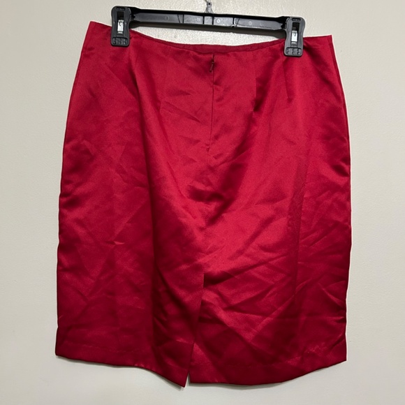 David's Bridal Red Pencil Skirt 10 Silky Satin Christmas Office Holiday Party - Picture 2 of 10